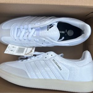 Adidas velosamba vegan cycling shoes. Men’s 8 women’s 9